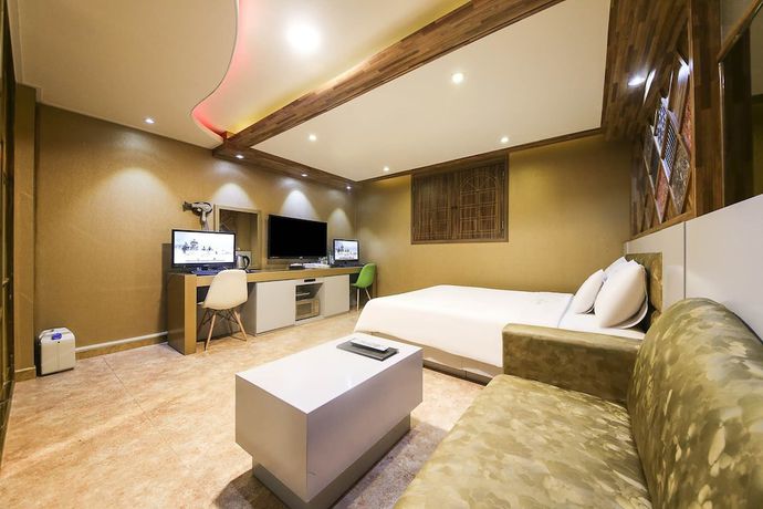 Imagen de la habitación del Hotel Bobos. Foto 7