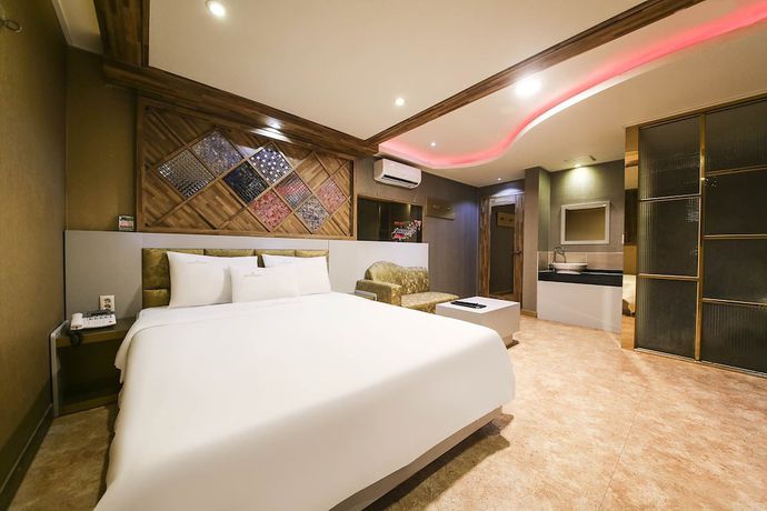 Imagen de la habitación del Hotel Bobos. Foto 14