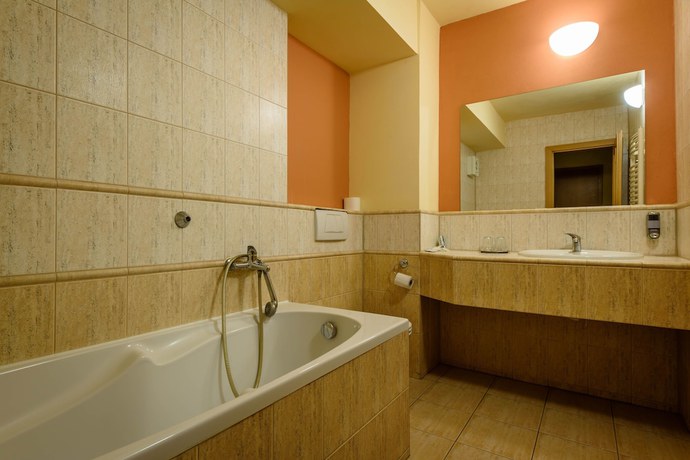 Imagen de la habitación del Hotel Boboty. Foto 12