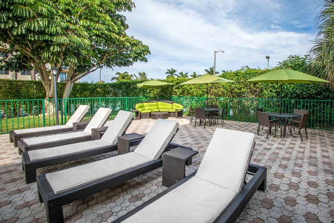 Imagen general del Hotel Boca By The Sea. Foto 2