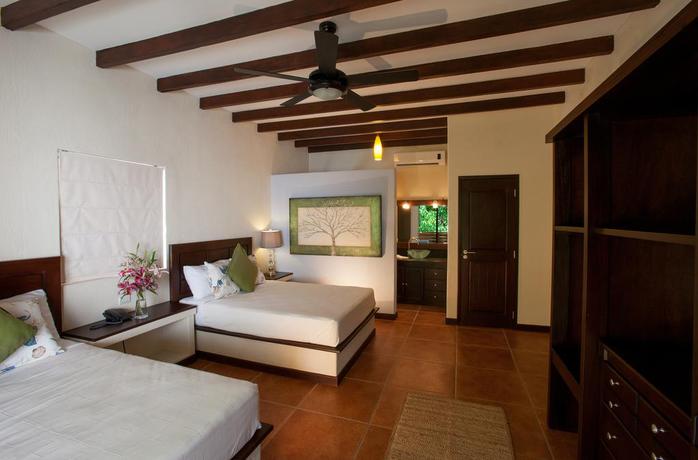 Imagen de la habitación del Hotel Boca Olas Resort & Villas. Foto 6