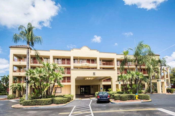 Imagen general del Hotel Boca Suites Deerfield Beach. Foto 2