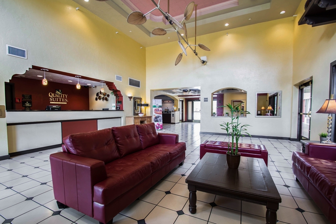 Imagen de los interiores del Hotel Boca Suites Deerfield Beach. Foto 14