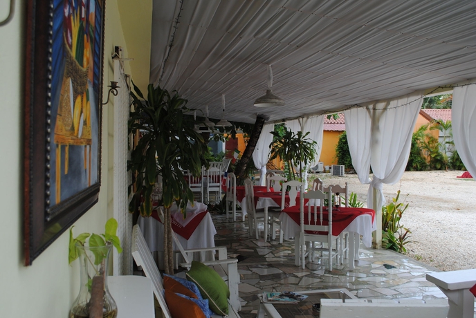 Imagen del bar/restaurante del Hotel Bocachica Beach. Foto 4