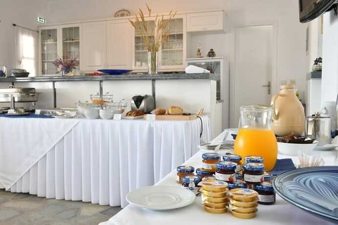 Imagen general del Hotel Bocamviglies By The Sea. Foto 12