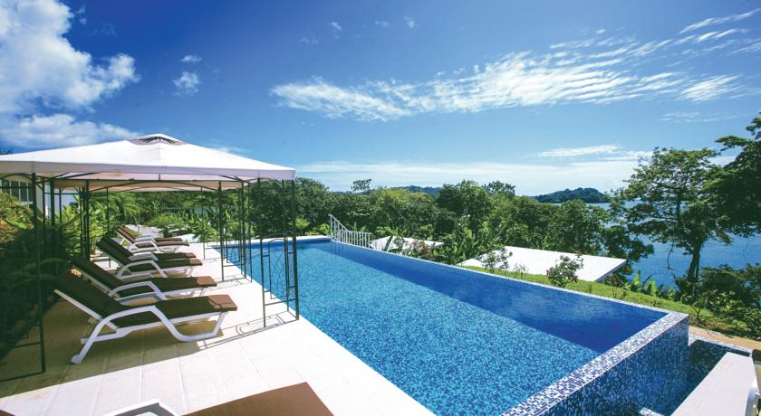 Imagen de la piscina del Hotel Bocas Del Mar. Foto 10