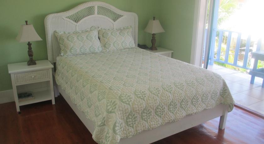 Imagen de la habitación del Hotel Bocas Town. Foto 5