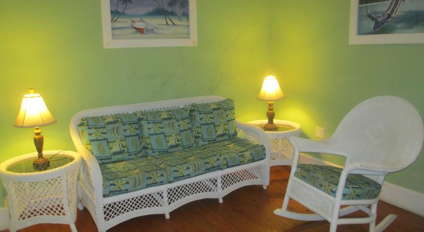 Imagen de los interiores del Hotel Bocas Town. Foto 9