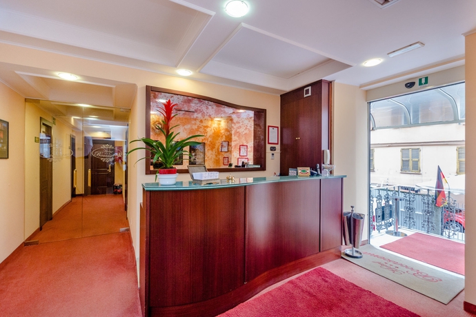 Imagen de los interiores del Hotel Boccascena. Foto 9