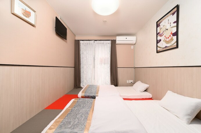 Imagen de la habitación del Hotel Bochibochi Karasuma. Foto 20