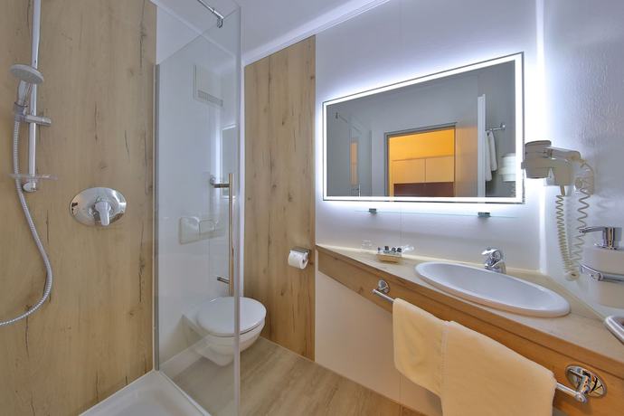 Imagen de la habitación del Hotel Bockmaier. Foto 10