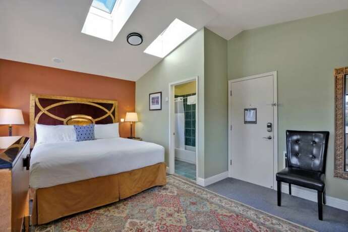 Imagen general del Hotel Bodega Bay Inn. Foto 2