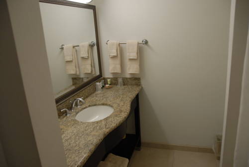 Imagen de la habitación del Hotel Bodega Coast Inn and Suites. Foto 8