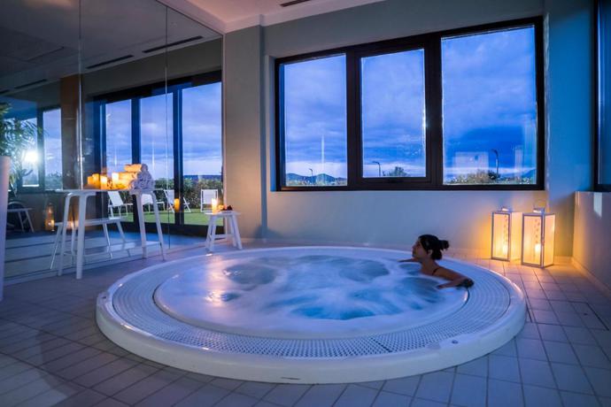 Imagen de los interiores del Hotel Bodega FyA - GRUPO PIÉROLA. Foto 7