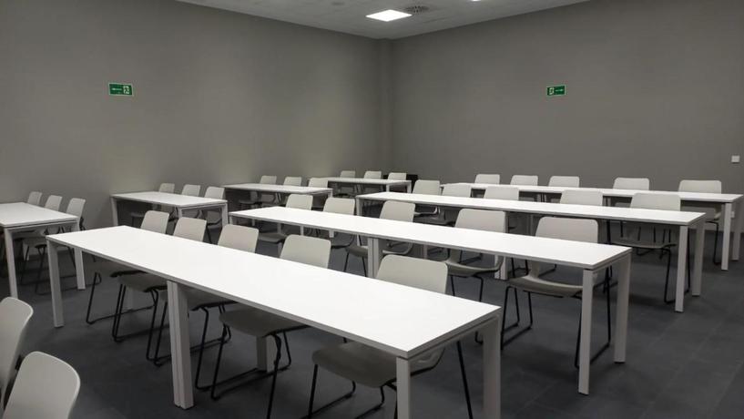 Imagen de los interiores del Hotel Bodega FyA - GRUPO PIÉROLA. Foto 8