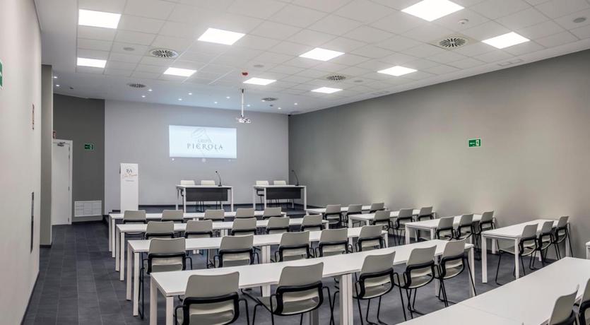 Imagen de los interiores del Hotel Bodega FyA - GRUPO PIÉROLA. Foto 10