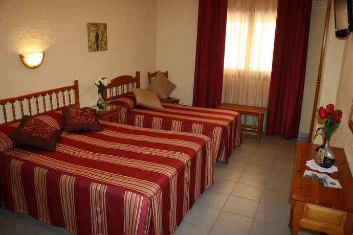 Imagen de la habitación del Hotel Bodeg&oacute;n. Foto 10