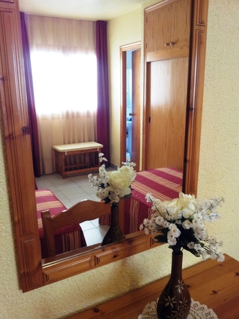 Imagen de la habitación del Hotel Bodeg&oacute;n. Foto 14