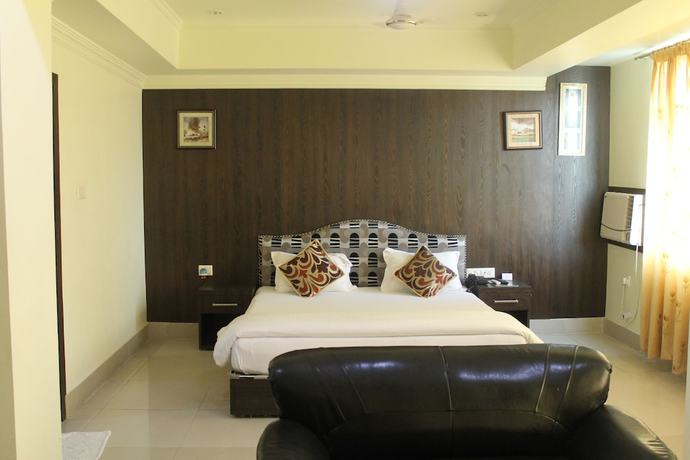 Imagen de la habitación del Hotel Bodhgaya Gautam. Foto 3
