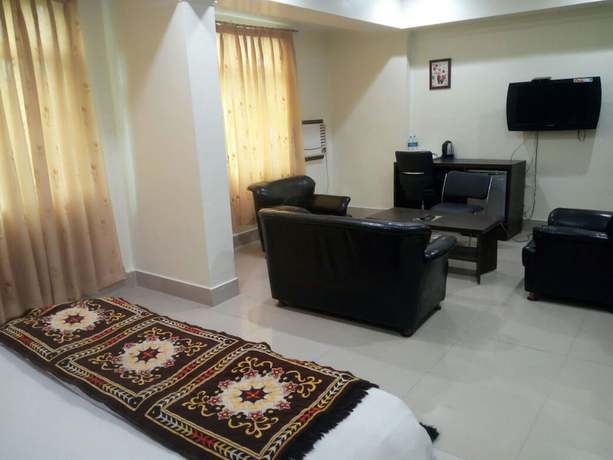 Imagen de la habitación del Hotel Bodhgaya Gautam. Foto 13