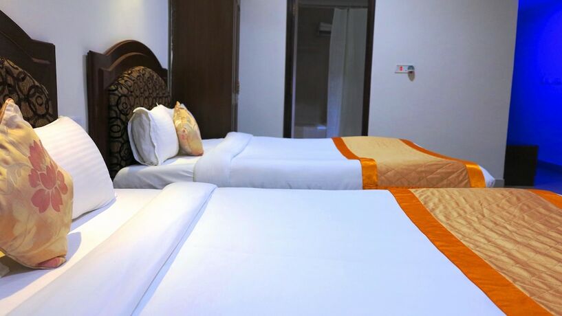 Imagen de la habitación del Hotel Bodhgaya Regency. Foto 16