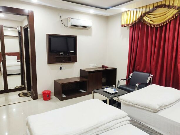 Imagen general del Hotel Bodhgaya Seven Inn N Restaurant. Foto 5