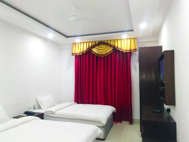Imagen de la habitación del Hotel Bodhgaya Seven Inn N Restaurant. Foto 22
