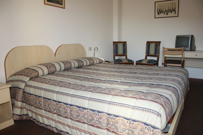 Imagen de la habitación del Hotel Bodoni. Foto 8