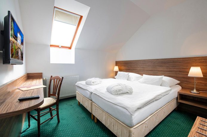 Imagen de la habitación del Hotel Bodrogi K&uacute;ria Wellness. Foto 7