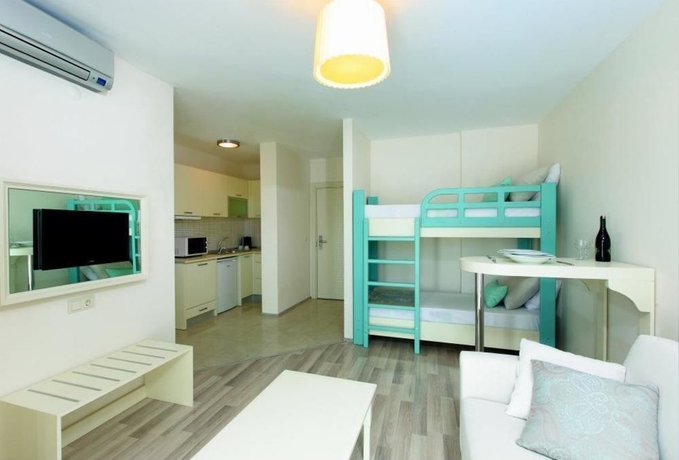 Imagen de la habitación del Hotel Bodrum Beach Resort. Foto 7