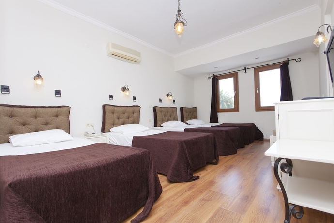 Imagen de la habitación del Hotel Bodrum Gulet. Foto 3