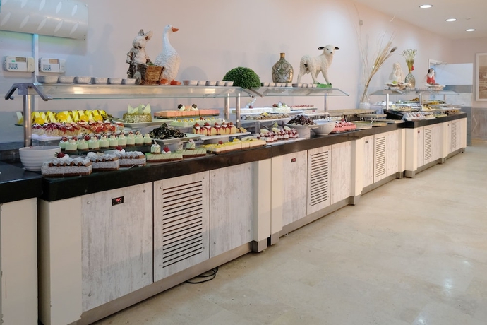 Imagen del bar/restaurante del Hotel Bodrum Holiday Resortandspa. Foto 4