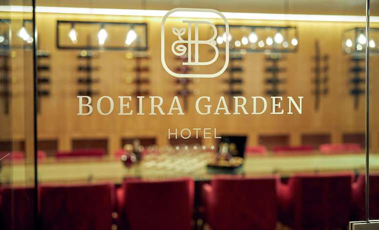 Imagen general del Hotel Boeira Garden Porto Gaia, Curio Collection by Hilton. Foto 1