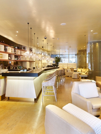 Imagen del bar/restaurante del Hotel Bog. Foto 3