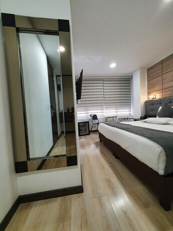 Imagen de la habitación del Hotel Bog Urban. Foto 25