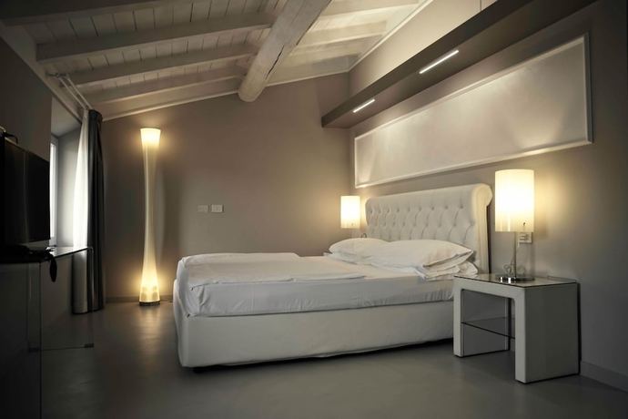 Imagen de la habitación del Hotel Bogliaco. Foto 16