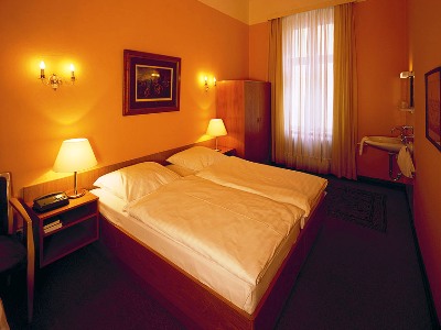 Imagen de la habitación del Hotel Bogota, Charlottenburg. Foto 10
