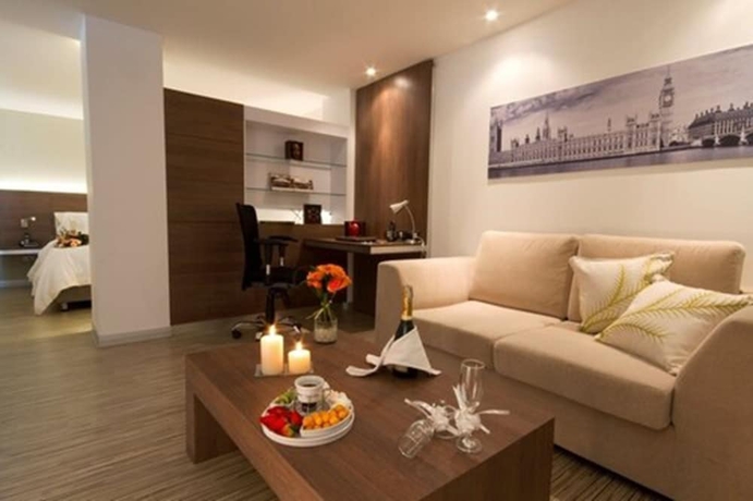 Imagen de la habitación del Hotel Bogotá 100 Design. Foto 7