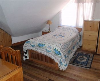 Imagen de la habitación del Hotel Bogot&aacute; Casa Marly. Foto 9