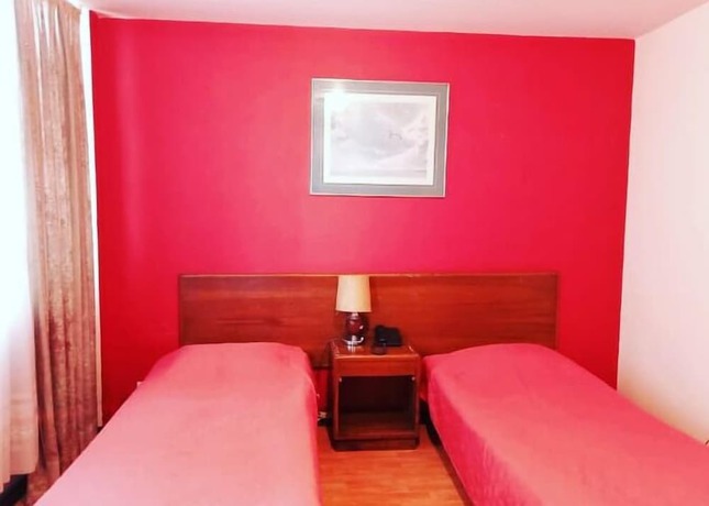 Imagen de la habitación del Hotel Bogot&aacute; Central. Foto 14