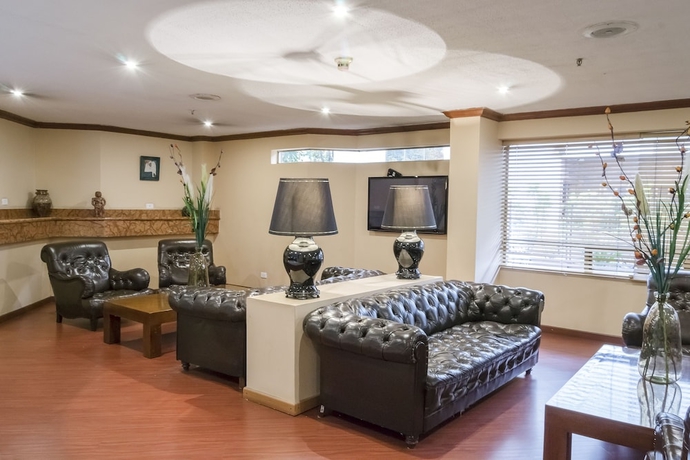 Imagen de los interiores del Hotel Bogotá Regency Usaquén. Foto 17