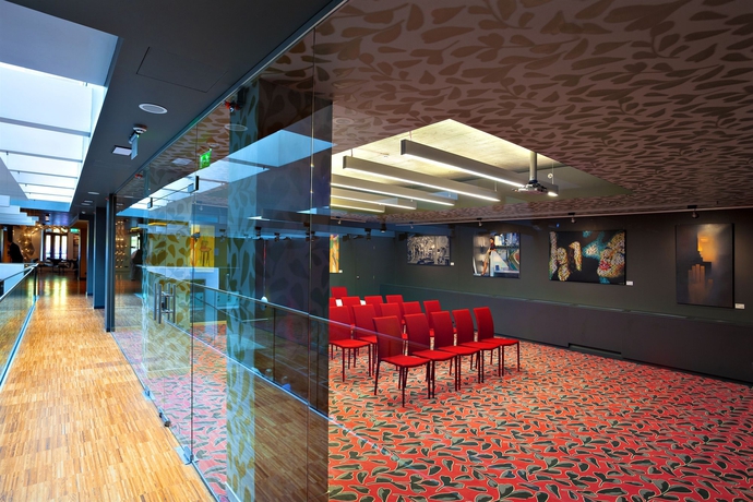 Imagen de los interiores del Hotel Bohem Art. Foto 14