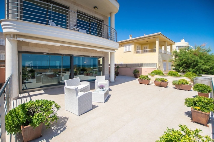 Imagen de la habitación del Hotel Bohemi in Son Serra de Marina. Foto 2