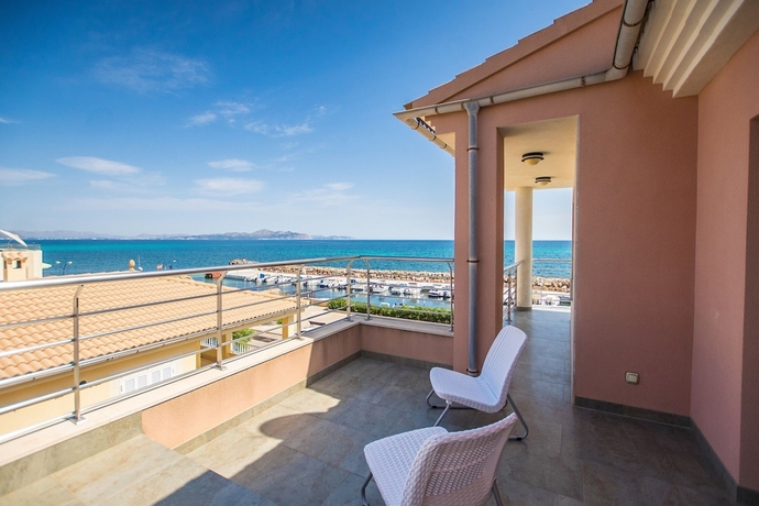 Imagen de la habitación del Hotel Bohemi in Son Serra de Marina. Foto 8