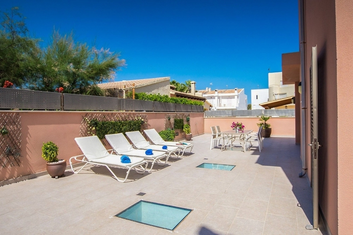 Imagen de la habitación del Hotel Bohemi in Son Serra de Marina. Foto 10