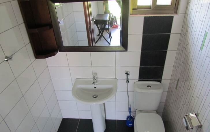 Imagen de la habitación del Hotel Bohemia Resort. Foto 13