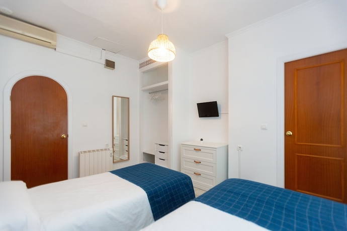 Imagen de la habitación del Hotel Bohemia Sanlucar. Foto 8