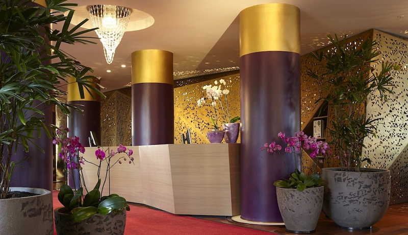 Imagen de los interiores del Hotel Bohemia Suites and Spa - Adults Only. Foto 14