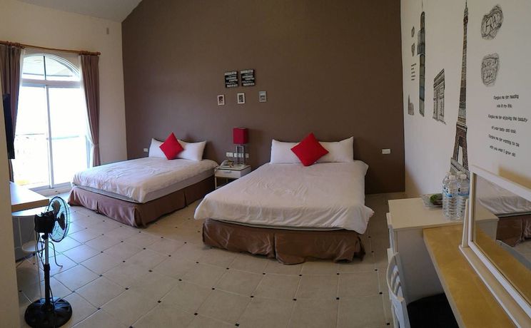 Imagen de la habitación del Hotel Bohemian Holiday Inn. Foto 9