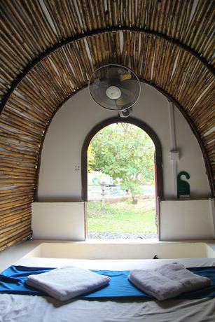 Imagen de la habitación del Hotel Bohemiaz Resort and Spa. Foto 16